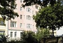 Allee Apartments Friedrichshain Berlin