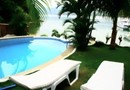 Dolphinbay Beachfront & Dive Resort