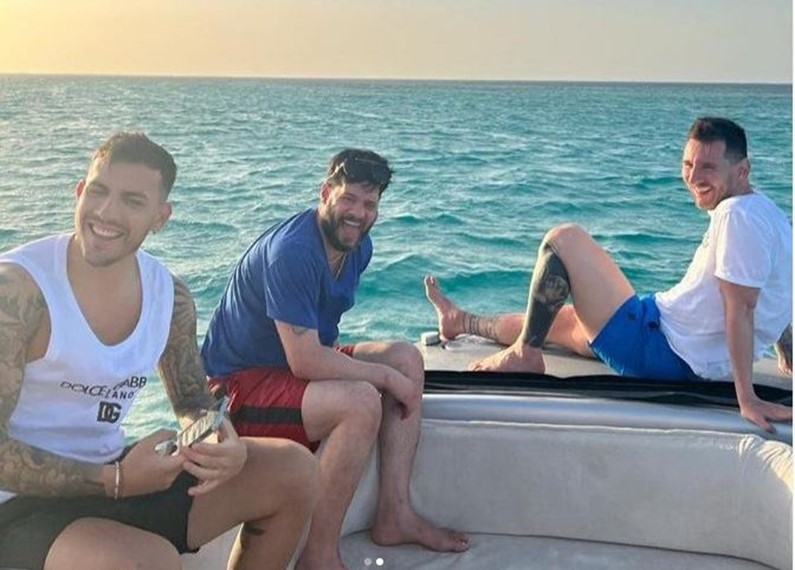 Месси отдохнул с друзьями на яхте за €59000