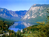 Озеро Бохинь - одно из красивейших мест в Словении. Таким увидели его журналисты