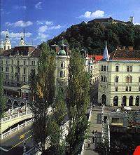 Одна из центральных площадей столицы Словении - Любляны