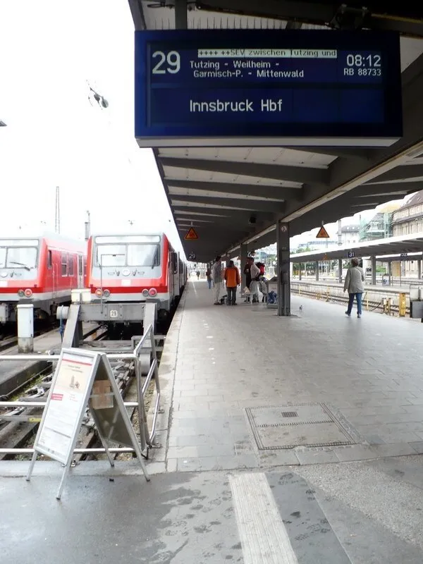 Из Мюнхена на юг. Linderhof, Oberammergau (80 фото).