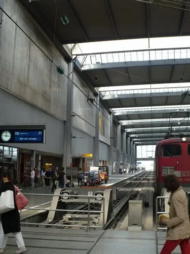 Muenchen. Drang nach Osten или Стремление на восток из Мюнхена.