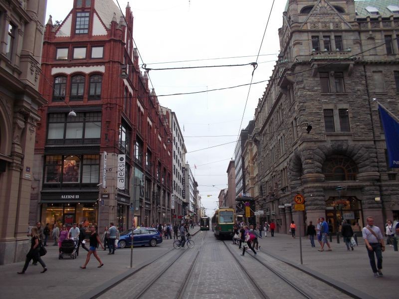 «Aleksanterinkatu, Helsinki» участника Смок Вавельский - собственная работа. Под лицензией CC BY-SA 3.0 с сайта Викисклада