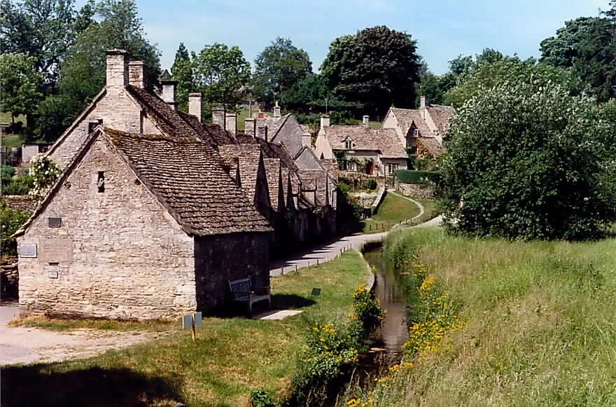 Бибури (англ. Bibury) – «самая английская Англия»