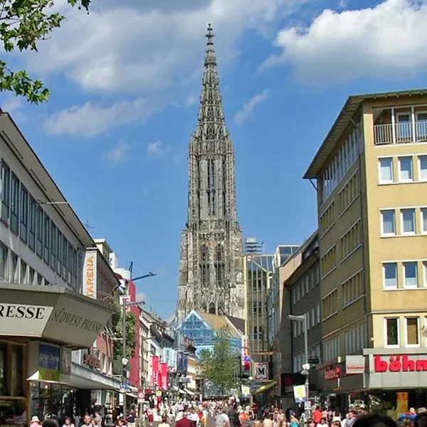 Ульм (нем. Ulm) - город самого высокого в мире собора и родина Альберта Эйнштейна