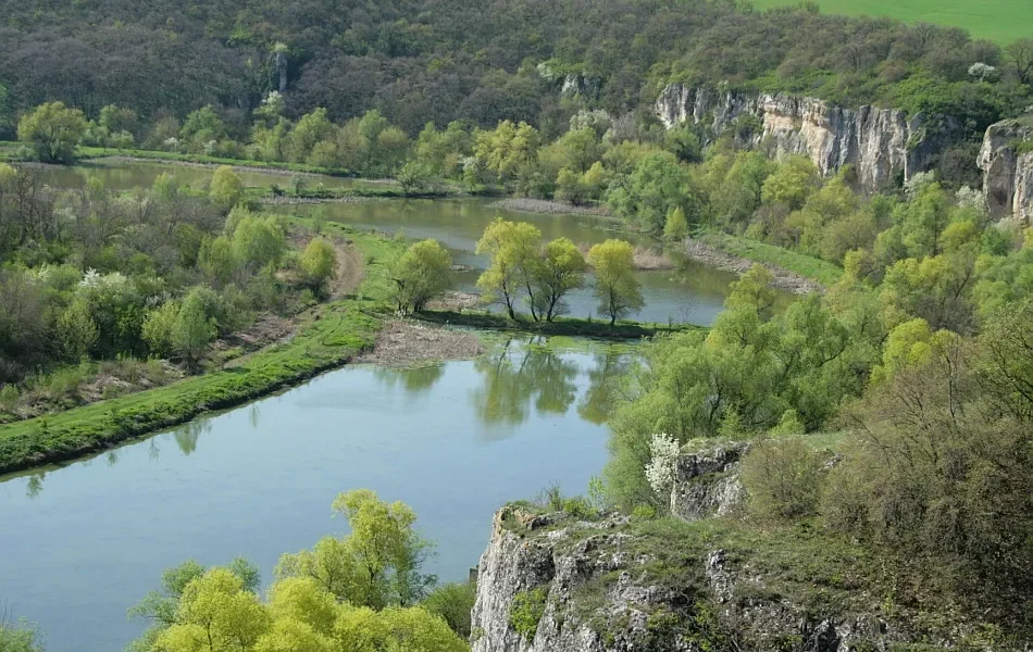 Русенский Лом — природный и археологический парк в Болгарии