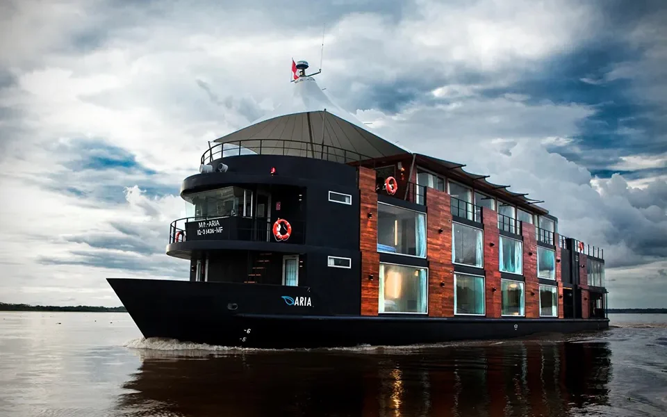 Отель на корабле