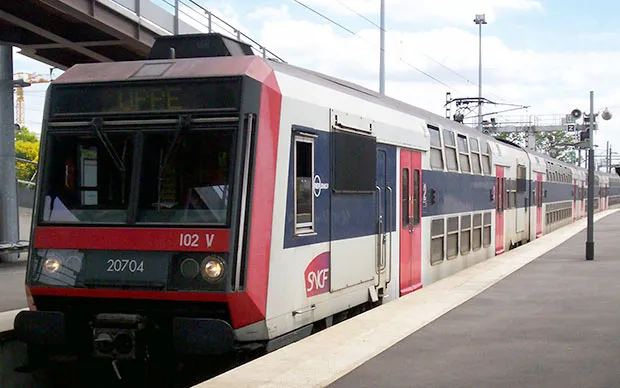 Общественный транспорт Парижа. Электропоезда  RER