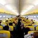 Ryanair будет бесплатно развлекать пассажиров