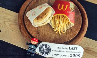 В Исландии выставили последнюю еду  из McDonalds