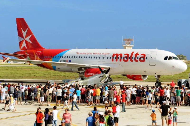 Самолет Air Malta забыл пассажиров