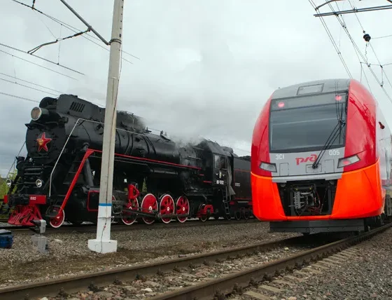 Поезда между Москвой и Петербургом остановились