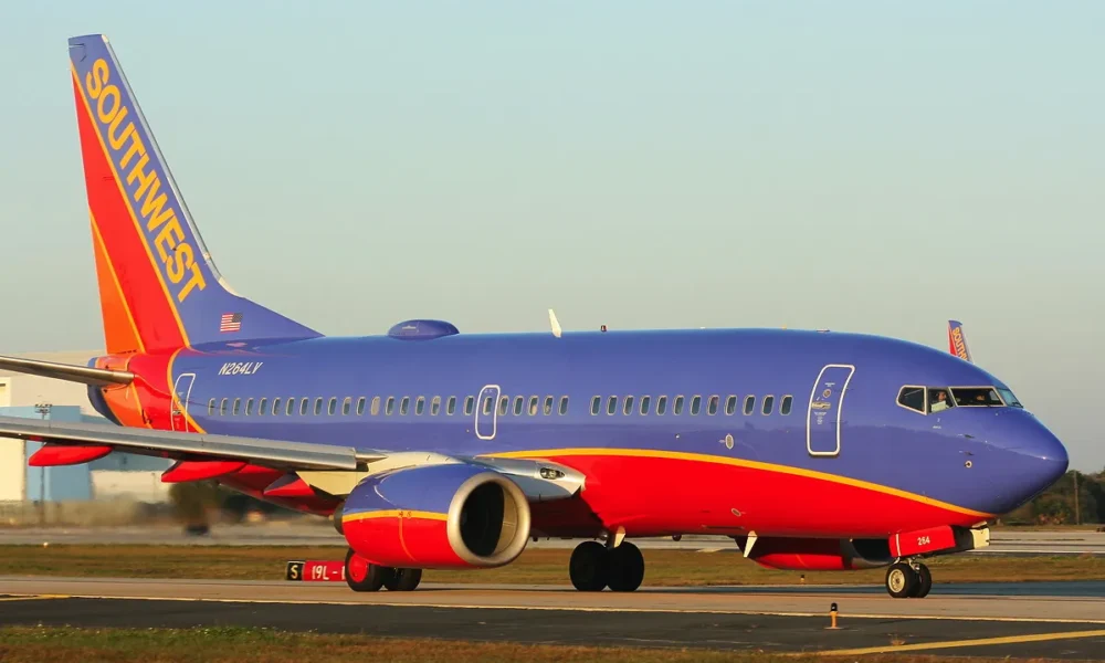 У Боинга сломалось шасси при посадке в Нэшвилле