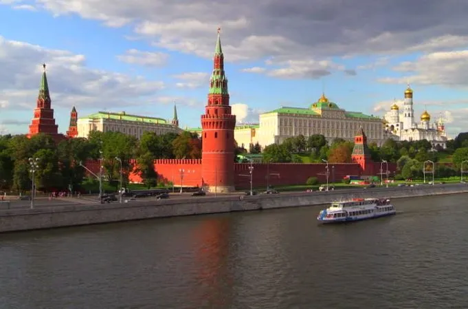 Майские праздники 2016. Прогулки на теплоходе по Москве-реке