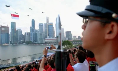 Празднично и торжественно Сингапур празднует 51-й День независимости