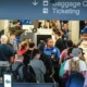В США миллионы людей застряли в аэропортах из-за компьютерного сбоя