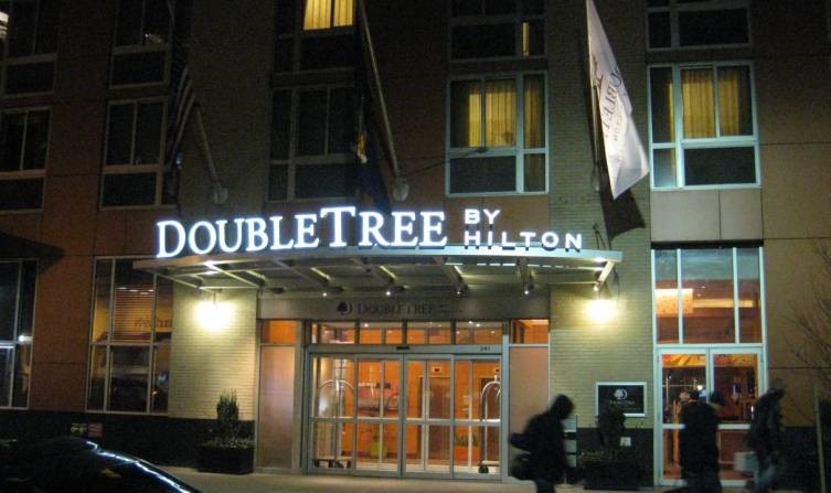 Отель DoubleTree by Hilton открылся в центре Манхэттена