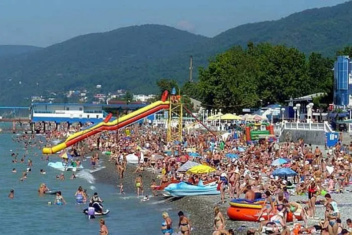 В Сочи до 1 июня приведут в порядок все пляжи