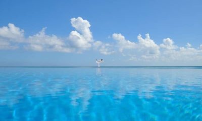 Бесплатные уроки йоги в Velassaru Maldives