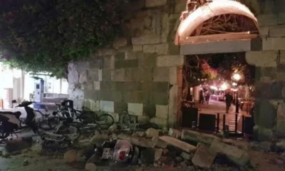 Землетрясение в Эгейском море. Два человека погибли более 200 ранено