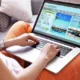 Каждый второй европеец бронирует отдых в интернете