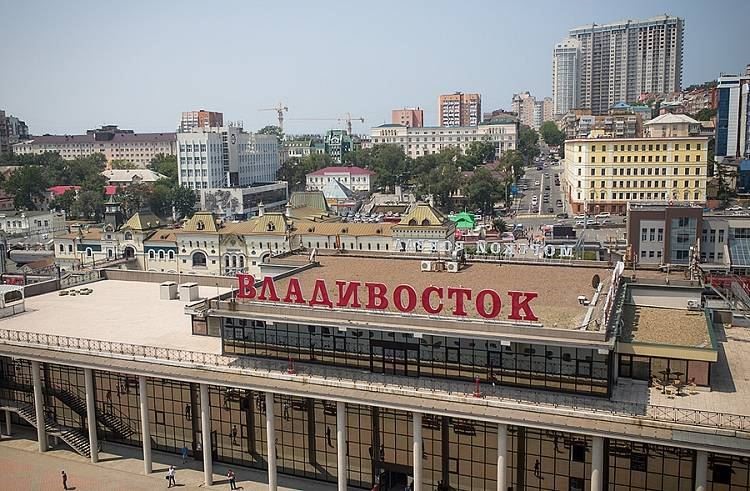 Первые туристы из КНДР въехали по электронной визе в Приморье