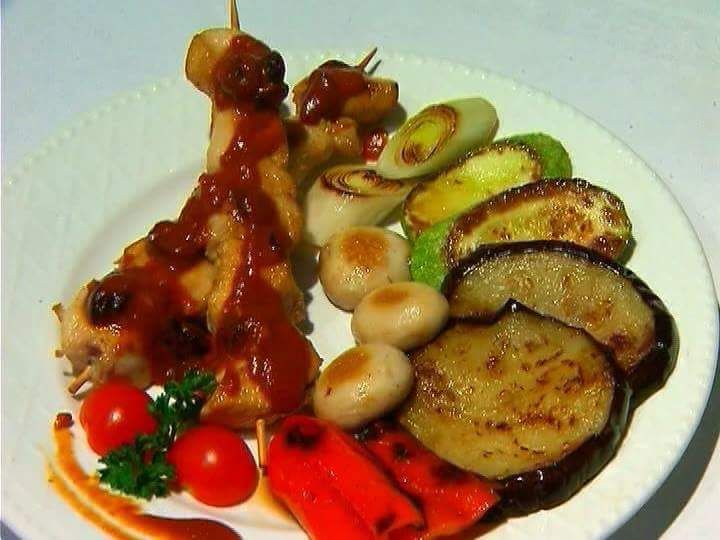 Сербская кухня. Пикантные куриные шашлычки от Николы Радишича