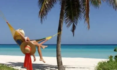 Российские туристы начали бронировать туры на лето 2018 года