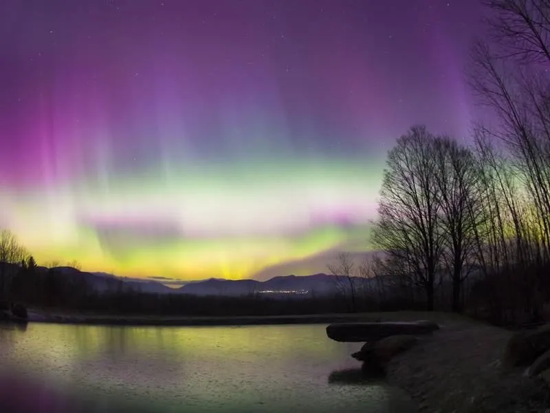 Где, кроме Скандинавии, можно увидеть Северное сияние. Видео