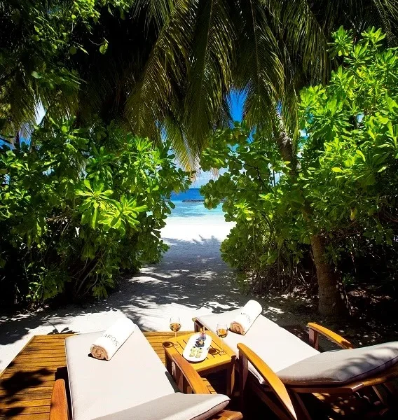 Baros Maldives  - новые делюкс виллы приняли первых гостей