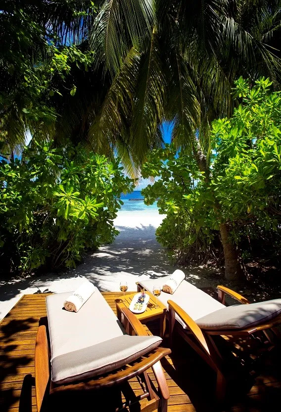 Baros Maldives  — новые делюкс виллы приняли первых гостей