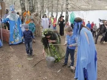 Фольклорный праздник «Бал Кикиморы на 7 холмах»