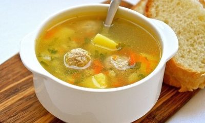 Чорба с кабачками и мясными кнелями от Николы Радишича