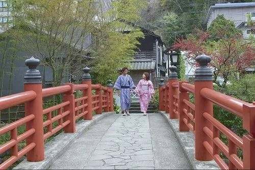 Курорты Японии. Сюдзэндзи Онсэн — легенда, пронесённая через года