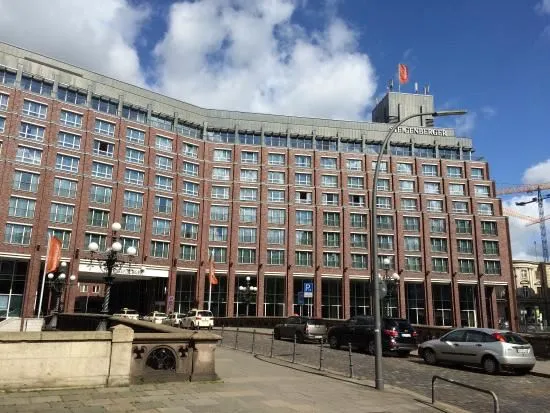 Steigenberger Hamburg 5* - то