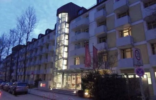 Leonardo Hotel & Residence Munich - то