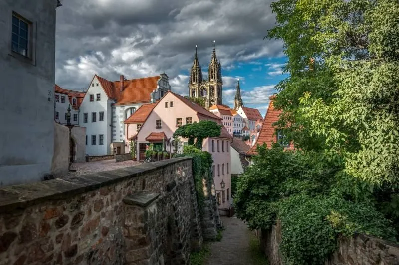 Дайхельмауке, григениффтен и черное мороженное