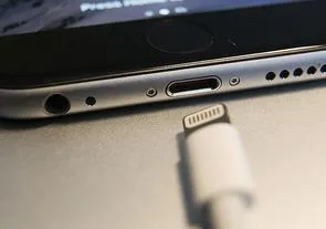 Евросоюз обяжет Apple изменить iPhone