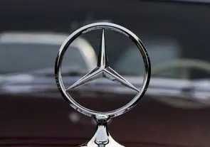 Porsche и Mercedes попали под запрет