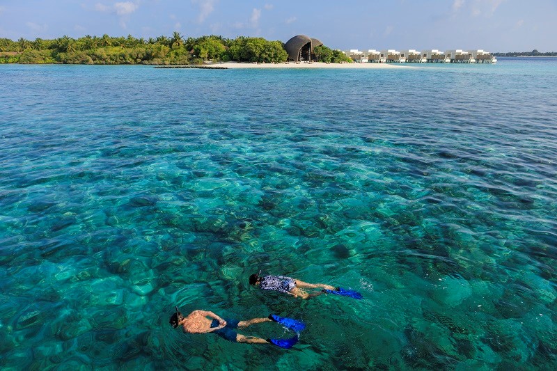 Всю ночь до утра в Dhigali Maldives