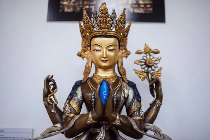 Сокровища Гималаев, Ангелы-убийцы, Легкое дыхание и Первозданная Россия