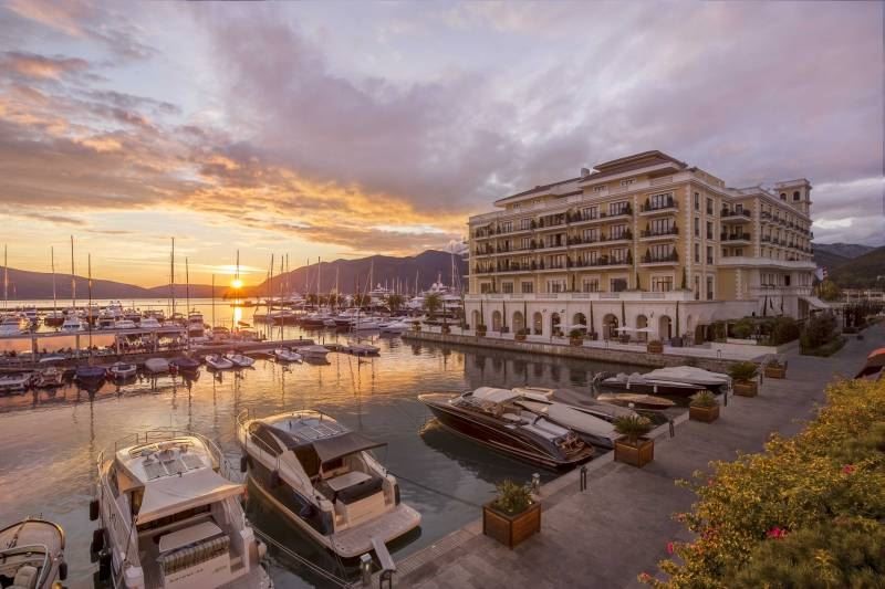 Regent Porto Montenegro – партнер престижной яхтенной регаты RC44