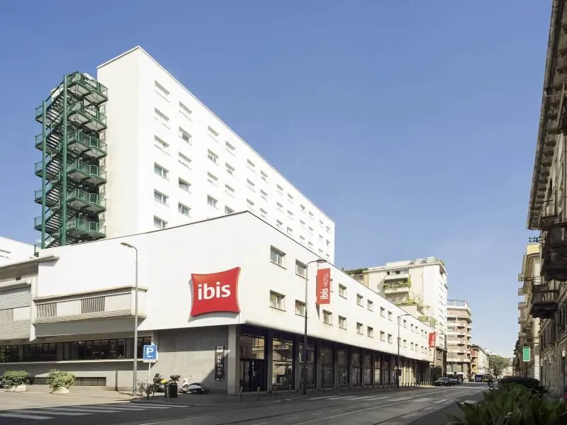 Ibis Milano Centro – Шопинг в Милане в феврале