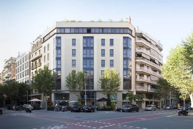 America Hotel Barcelona - в Барселону на мартовские праздники