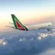 ALITALIA отменила сто рейсов