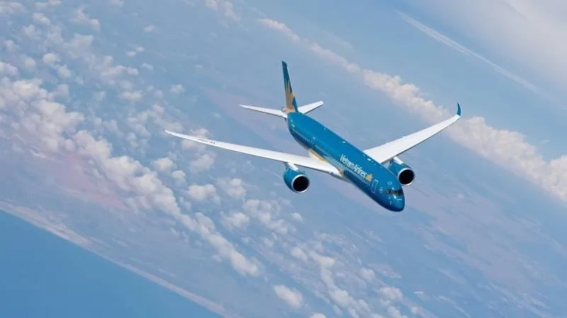 Vietnam Airlines объявляет о первой торговой сессии с акциями компании