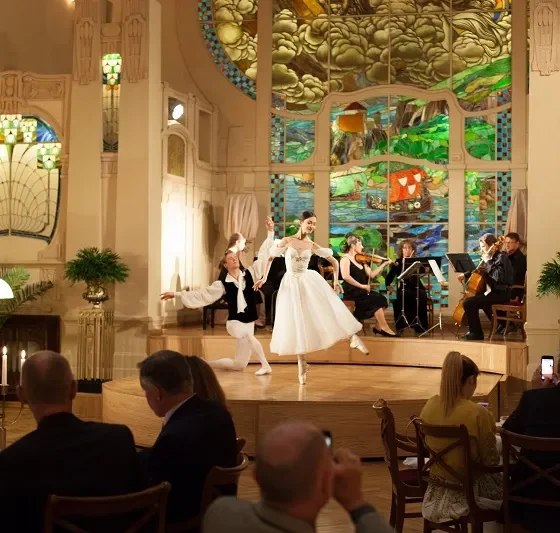 Вечера Чайковского В «Гранд Отель Европа»