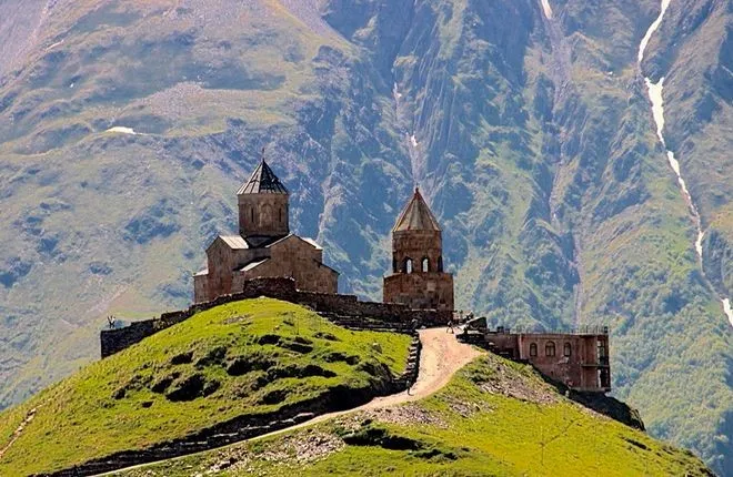 Путешественники рассказали, готовы ли отказаться от поездок в Грузию