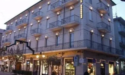 Hotel St. Pierre Rimini - Очень рекомендую этот домашний уютный отель!